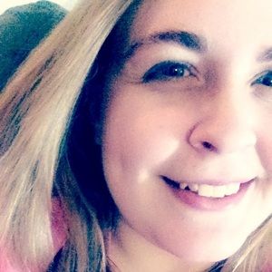 Meet your Posher, Jeana